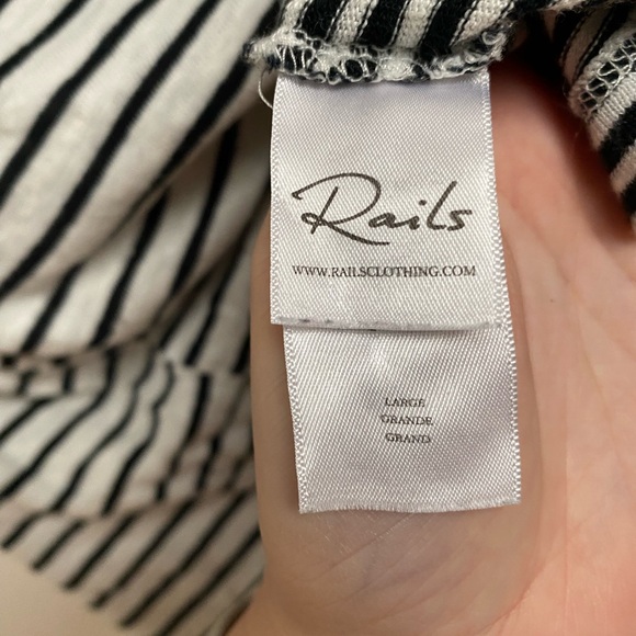 Rails Mixed Stripe Linen Tank - Size L - Picture 5 of 6